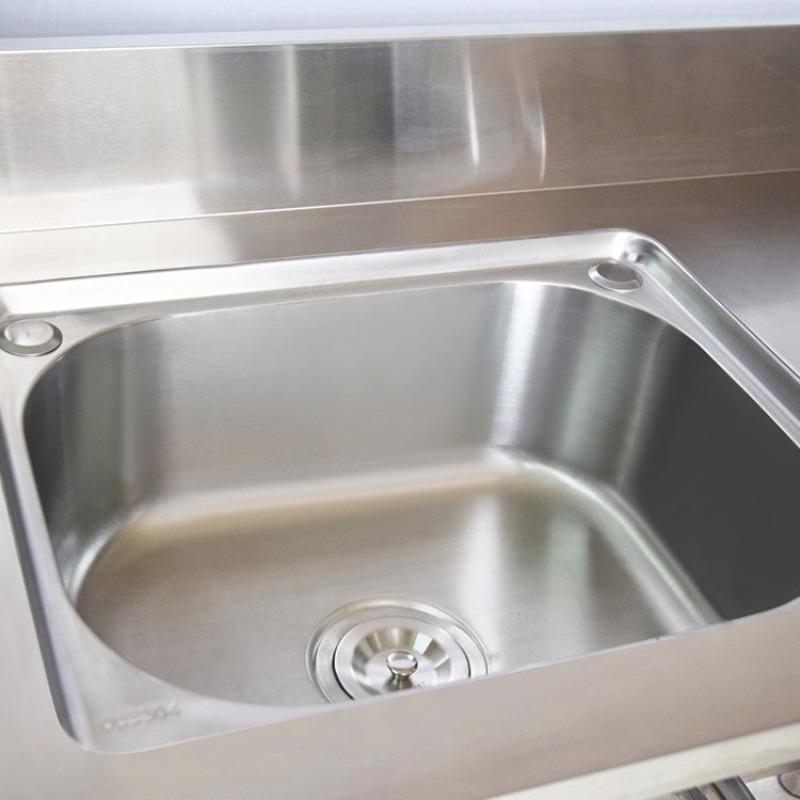 ステンレス製自立式シンク（ワークトップ付き）家庭用および業務 - Commercial Kitchen Worktops のレビューと価格