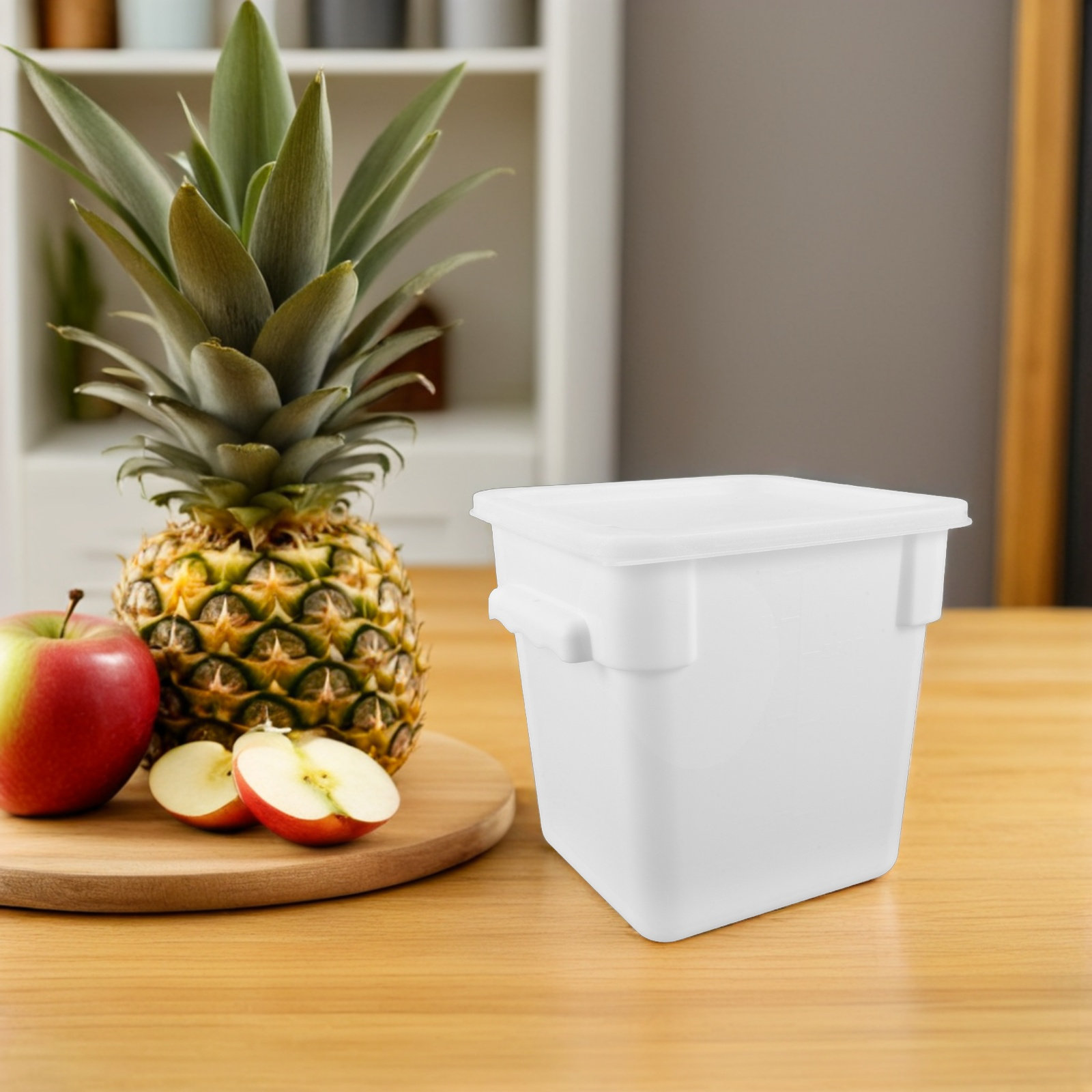 プラスチック製の正方形型収納ボックス。業務用、冷凍庫用、8L - Commercial Kitchen Bin のレビューと価格